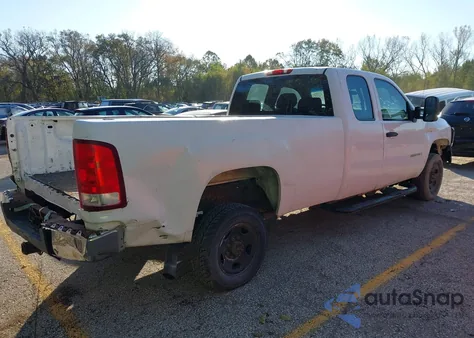 2008 Chevrolet Silverado 2500Hd Work Truck from USA, damaged, VIN 1GCHC29K78E129166